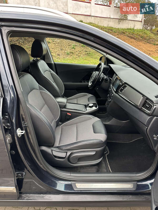 Внедорожник / Кроссовер Kia Niro 2019 в Львове