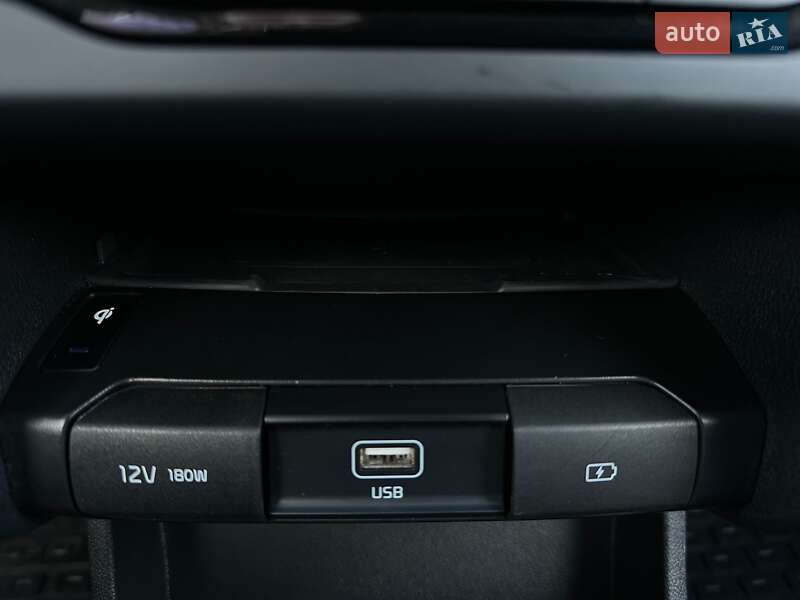 Внедорожник / Кроссовер Kia Niro 2022 в Львове фото 14 Внедорожник / Кроссовер Kia Niro 2022 в Львове