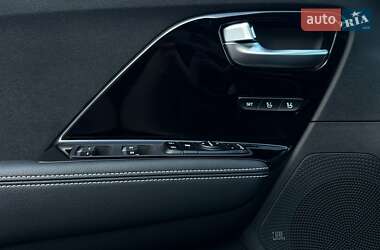 Внедорожник / Кроссовер Kia Niro 2022 в 