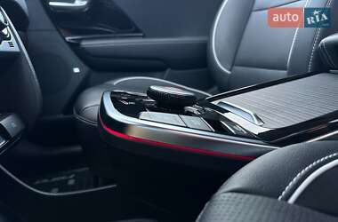 Внедорожник / Кроссовер Kia Niro 2022 в 