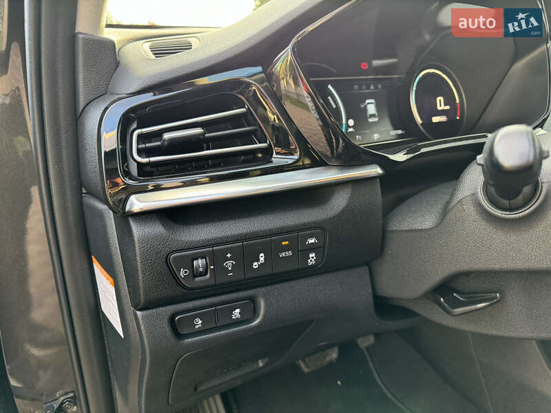 Позашляховик / Кросовер Kia Niro 2021 в Тернополі фото 10 Позашляховик / Кросовер Kia Niro 2021 в Тернополі