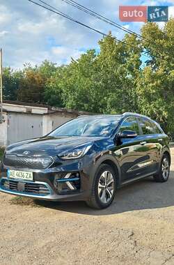 Внедорожник / Кроссовер Kia Niro 2019 в 