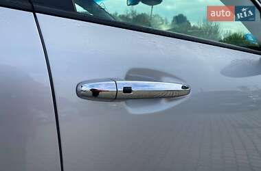 Внедорожник / Кроссовер Kia Niro 2020 в 