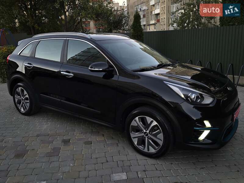 Позашляховик / Кросовер Kia Niro 2021 в Тернополі фото 13 Позашляховик / Кросовер Kia Niro 2021 в Тернополі