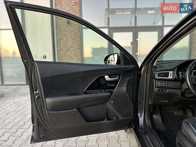 Внедорожник / Кроссовер Kia Niro 2020 в Тернополе фото 29 Внедорожник / Кроссовер Kia Niro 2020 в Тернополе