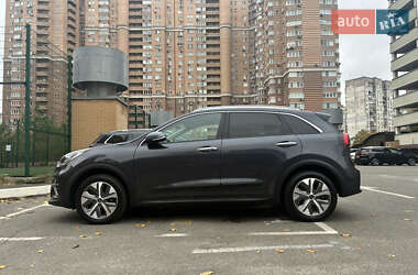 Внедорожник / Кроссовер Kia Niro 2020 в Киеве