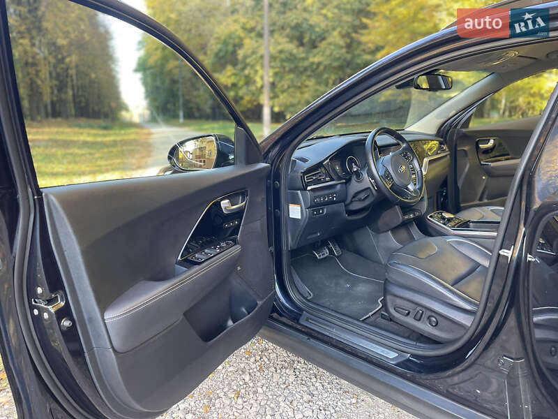 Позашляховик / Кросовер Kia Niro 2020 в Волочиську фото 6 Позашляховик / Кросовер Kia Niro 2020 в Волочиську