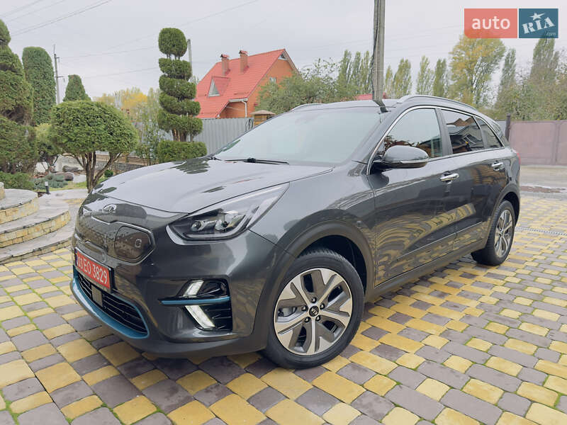 Внедорожник / Кроссовер Kia Niro 2021 в 