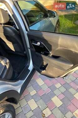 Внедорожник / Кроссовер Kia Niro 2019 в 