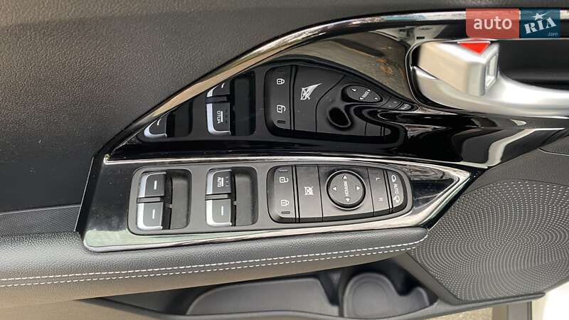 Внедорожник / Кроссовер Kia Niro 2021 в Киеве фото 26 Внедорожник / Кроссовер Kia Niro 2021 в Киеве