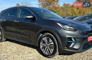 Внедорожник / Кроссовер Kia Niro 2021 в 