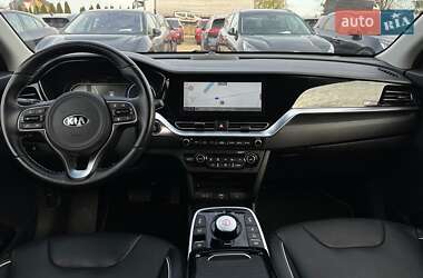 Позашляховик / Кросовер Kia Niro 2020 в  фото 81 Позашляховик / Кросовер Kia Niro 2020 в