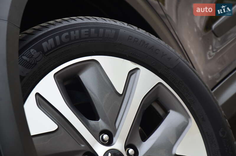 Внедорожник / Кроссовер Kia Niro 2020 в Дрогобыче фото 8 Внедорожник / Кроссовер Kia Niro 2020 в Дрогобыче