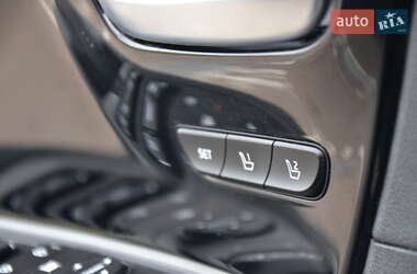 Позашляховик / Кросовер Kia Niro 2020 в  фото 50 Позашляховик / Кросовер Kia Niro 2020 в