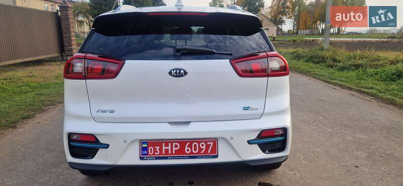 Внедорожник / Кроссовер Kia Niro 2019 в Дубно фото 4 Внедорожник / Кроссовер Kia Niro 2019 в Дубно
