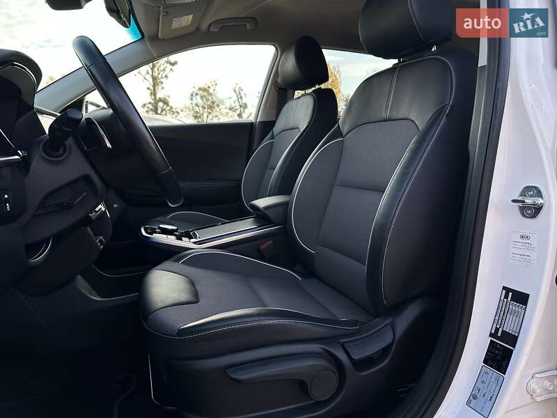 Позашляховик / Кросовер Kia Niro 2022 в Львові фото 37 Позашляховик / Кросовер Kia Niro 2022 в Львові