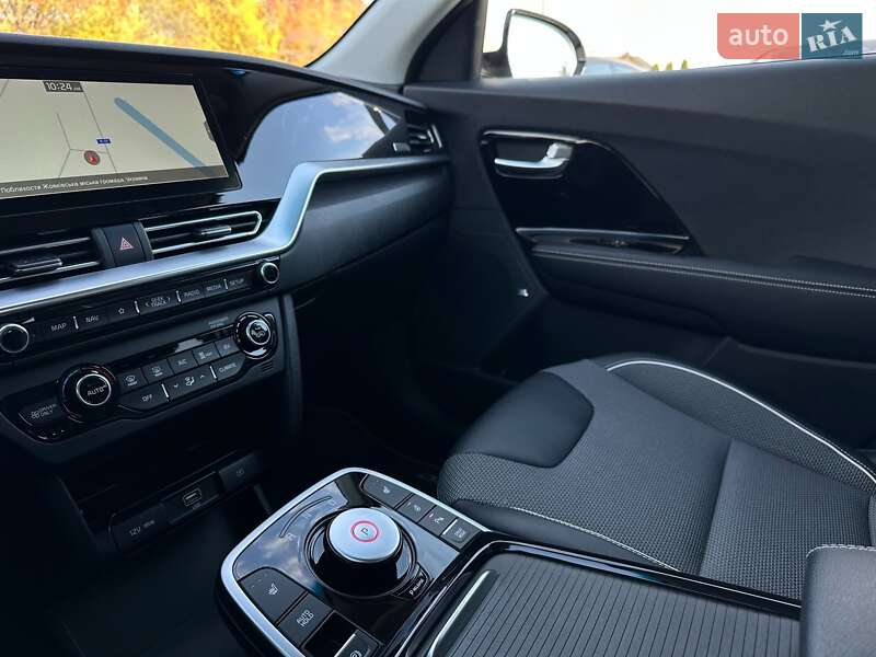Позашляховик / Кросовер Kia Niro 2022 в Львові фото 72 Позашляховик / Кросовер Kia Niro 2022 в Львові