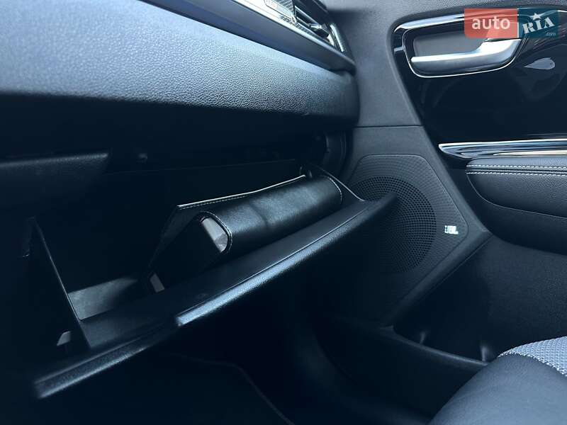 Позашляховик / Кросовер Kia Niro 2022 в Львові фото 77 Позашляховик / Кросовер Kia Niro 2022 в Львові