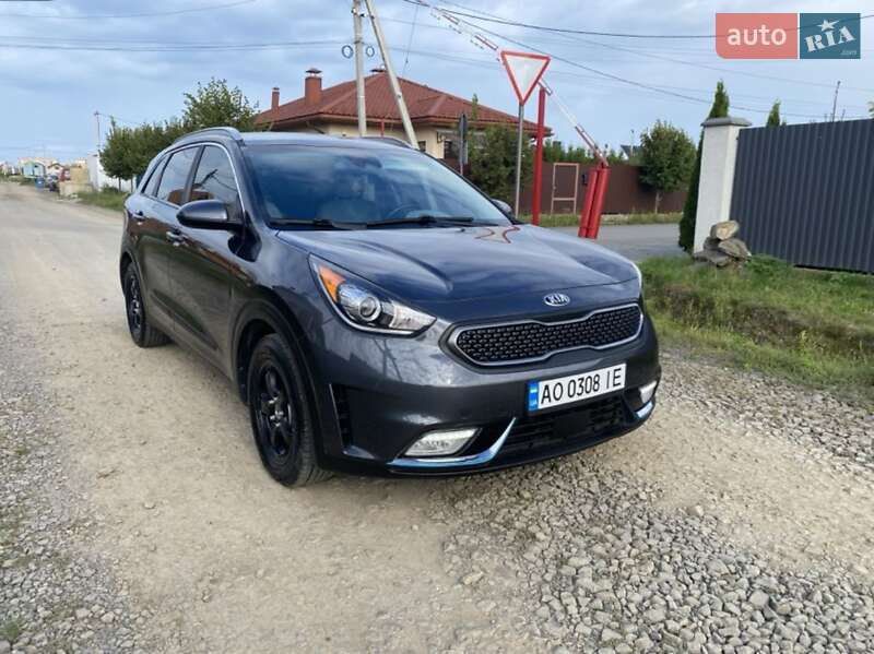 Позашляховик / Кросовер Kia Niro 2018 в Ужгороді
