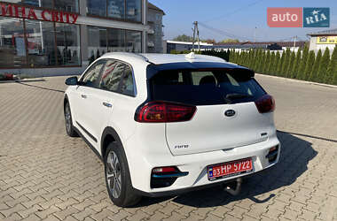 Позашляховик / Кросовер Kia Niro 2021 в 