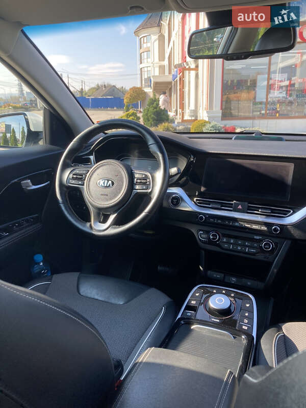 Внедорожник / Кроссовер Kia Niro 2021 в Черновцах фото 18 Внедорожник / Кроссовер Kia Niro 2021 в Черновцах