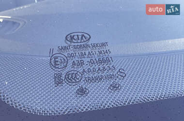 Внедорожник / Кроссовер Kia Niro 2020 в 