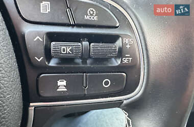 Внедорожник / Кроссовер Kia Niro 2020 в 