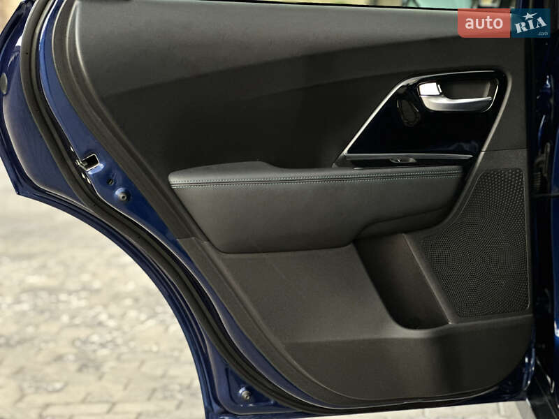 Внедорожник / Кроссовер Kia Niro 2022 в Ровно