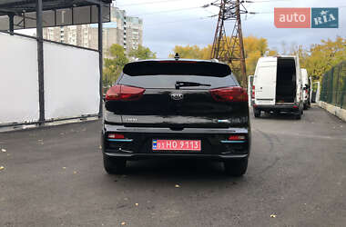 Позашляховик / Кросовер Kia Niro 2020 в 