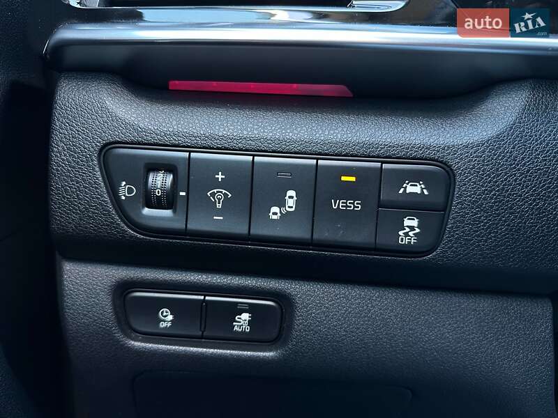 Позашляховик / Кросовер Kia Niro 2020 в Львові фото 14 Позашляховик / Кросовер Kia Niro 2020 в Львові