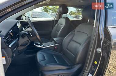Внедорожник / Кроссовер Kia Niro 2020 в 