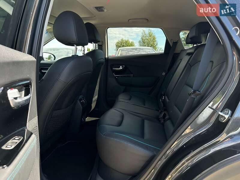 Позашляховик / Кросовер Kia Niro 2020 в Львові фото 60 Позашляховик / Кросовер Kia Niro 2020 в Львові