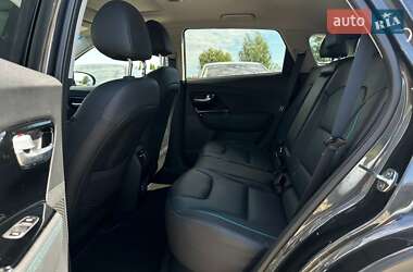 Внедорожник / Кроссовер Kia Niro 2020 в 