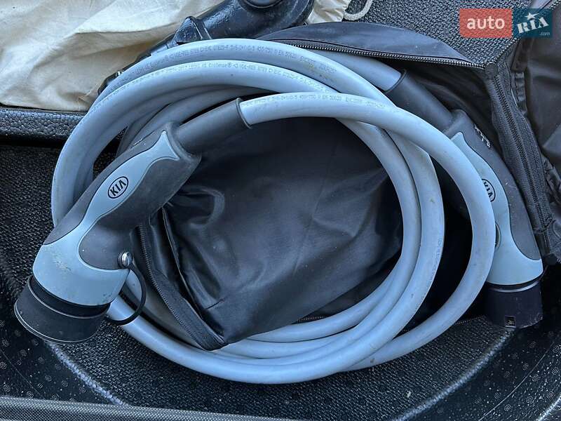 Позашляховик / Кросовер Kia Niro 2020 в Львові фото 66 Позашляховик / Кросовер Kia Niro 2020 в Львові