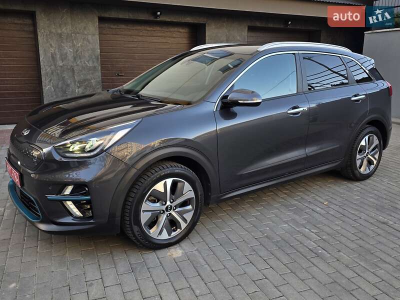 Внедорожник / Кроссовер Kia Niro 2020 в Тернополе