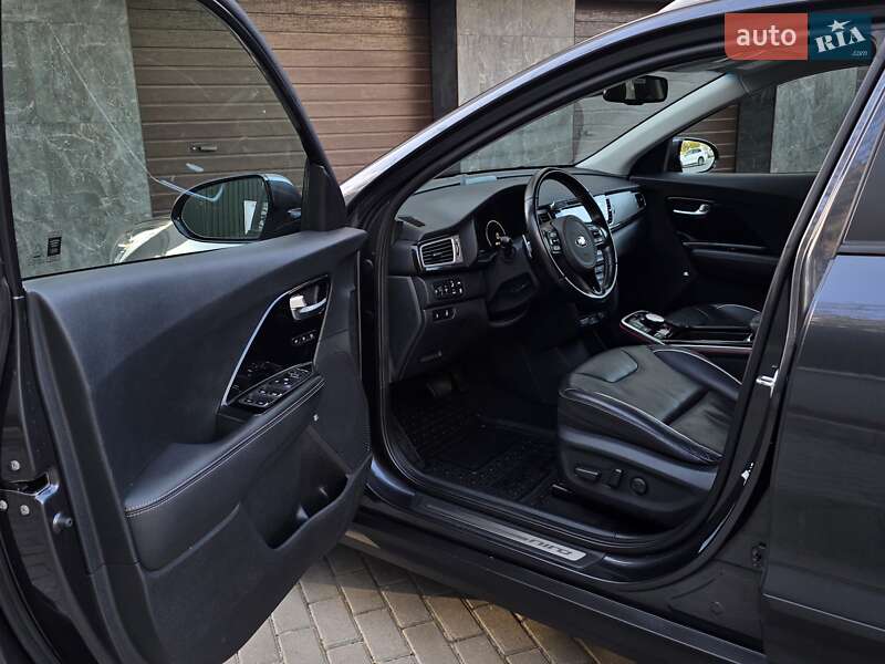 Внедорожник / Кроссовер Kia Niro 2020 в Тернополе