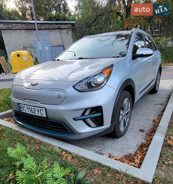 Позашляховик / Кросовер Kia Niro 2019 в Львові фото Позашляховик / Кросовер Kia Niro 2019 в Львові