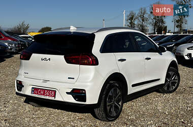 Внедорожник / Кроссовер Kia Niro 2022 в 