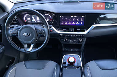 Внедорожник / Кроссовер Kia Niro 2021 в 