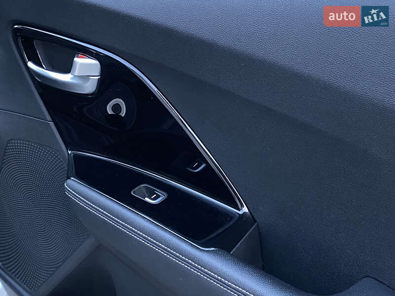 Внедорожник / Кроссовер Kia Niro 2021 в Львове