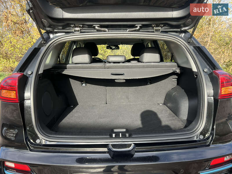 Позашляховик / Кросовер Kia Niro 2020 в Рівному фото 18 Позашляховик / Кросовер Kia Niro 2020 в Рівному