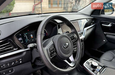 Внедорожник / Кроссовер Kia Niro 2020 в 