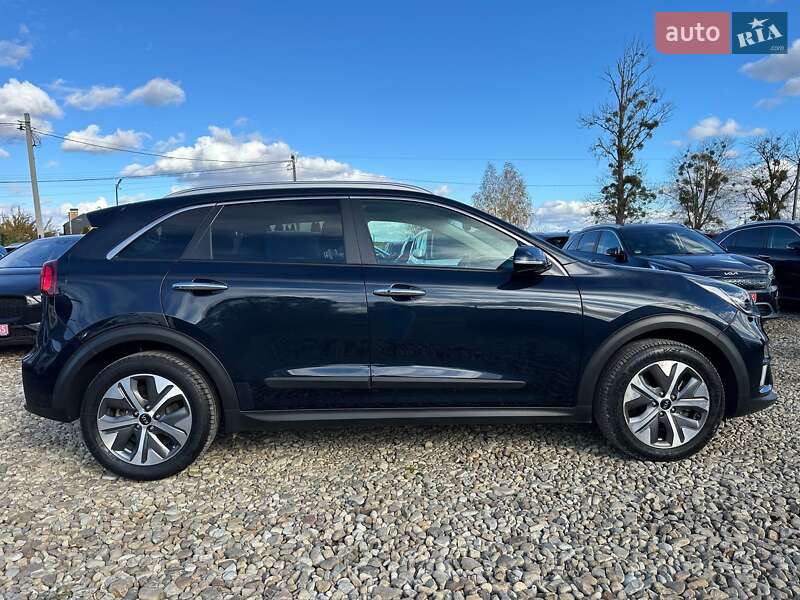 Внедорожник / Кроссовер Kia Niro 2020 в Львове фото 26 Внедорожник / Кроссовер Kia Niro 2020 в Львове