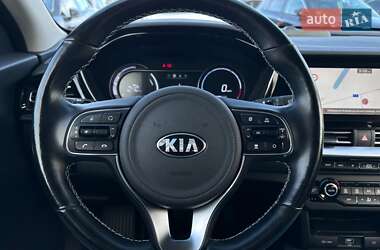 Позашляховик / Кросовер Kia Niro 2020 в  фото 44 Позашляховик / Кросовер Kia Niro 2020 в