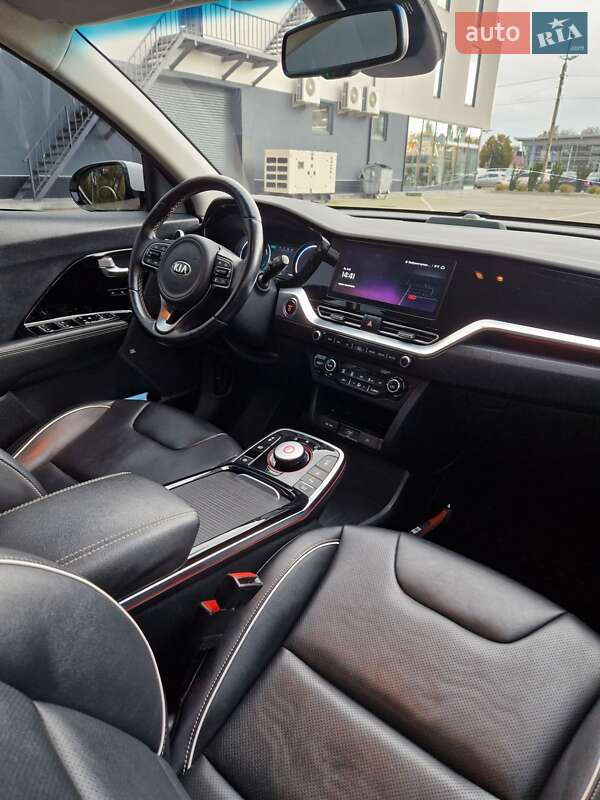 Позашляховик / Кросовер Kia Niro 2020 в Хмельницькому