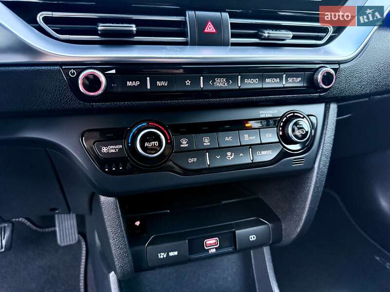 Внедорожник / Кроссовер Kia Niro 2021 в Бердичеве