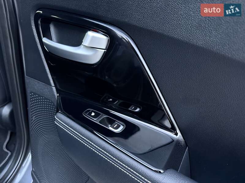 Внедорожник / Кроссовер Kia Niro 2021 в Бердичеве