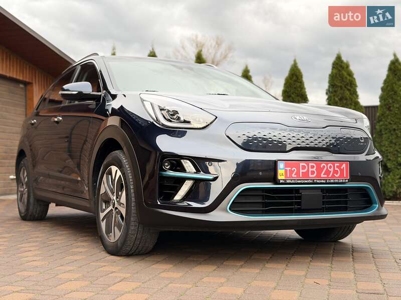 Позашляховик / Кросовер Kia Niro 2020 в Чернівцях фото 3 Позашляховик / Кросовер Kia Niro 2020 в Чернівцях