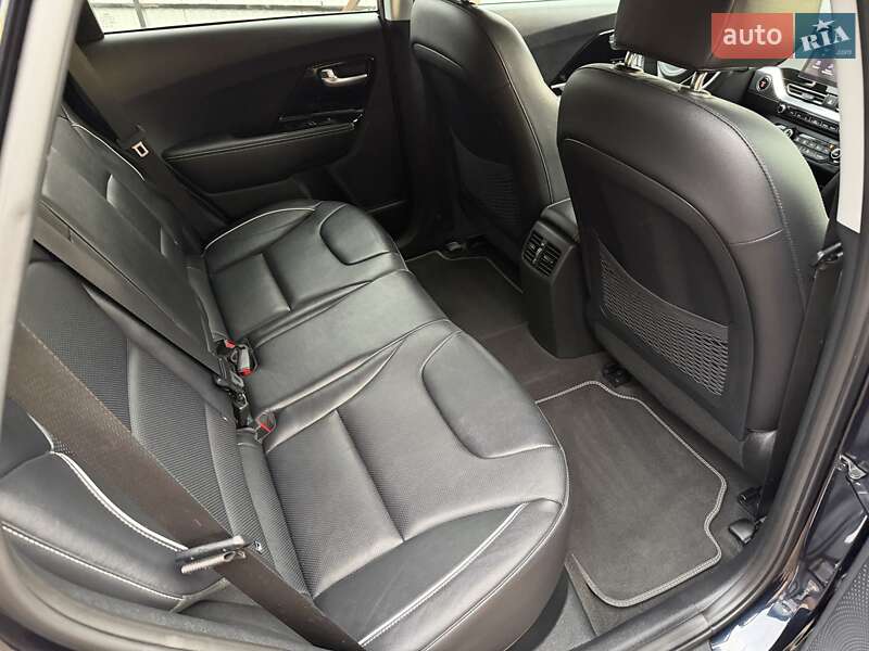 Позашляховик / Кросовер Kia Niro 2020 в Чернівцях фото 60 Позашляховик / Кросовер Kia Niro 2020 в Чернівцях