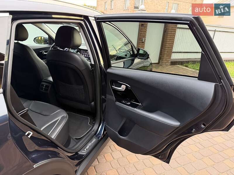 Позашляховик / Кросовер Kia Niro 2020 в Чернівцях фото 63 Позашляховик / Кросовер Kia Niro 2020 в Чернівцях